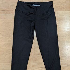 VSX Cropped Leggings Black Size M